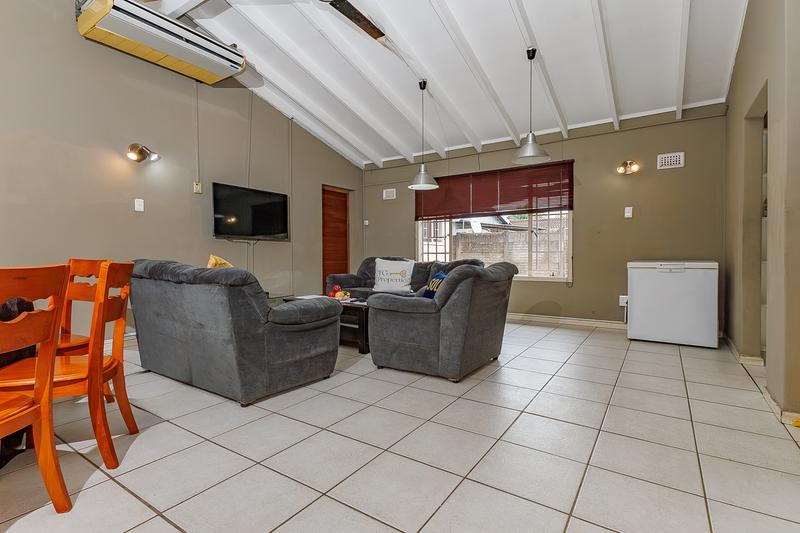 6 Bedroom Property for Sale in Manor Gardens KwaZulu-Natal