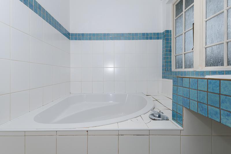 6 Bedroom Property for Sale in Manor Gardens KwaZulu-Natal