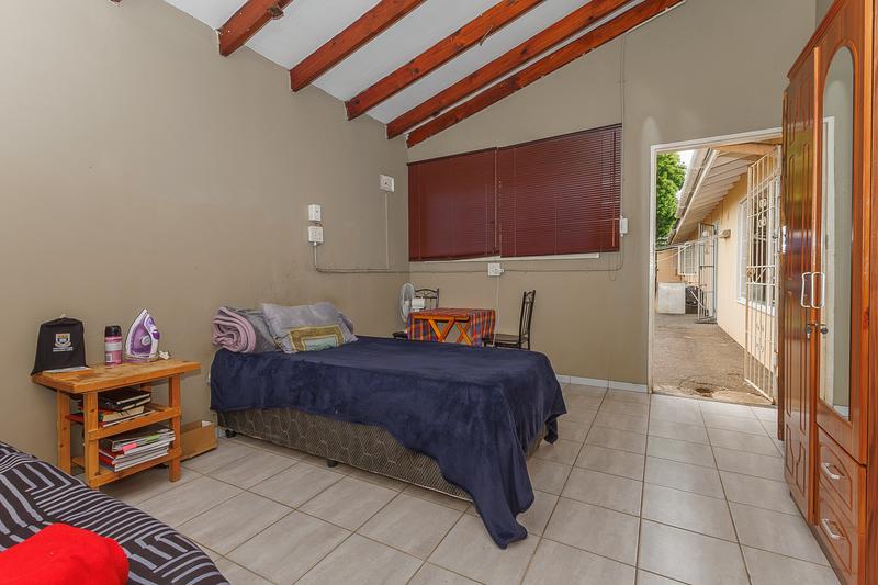 6 Bedroom Property for Sale in Manor Gardens KwaZulu-Natal