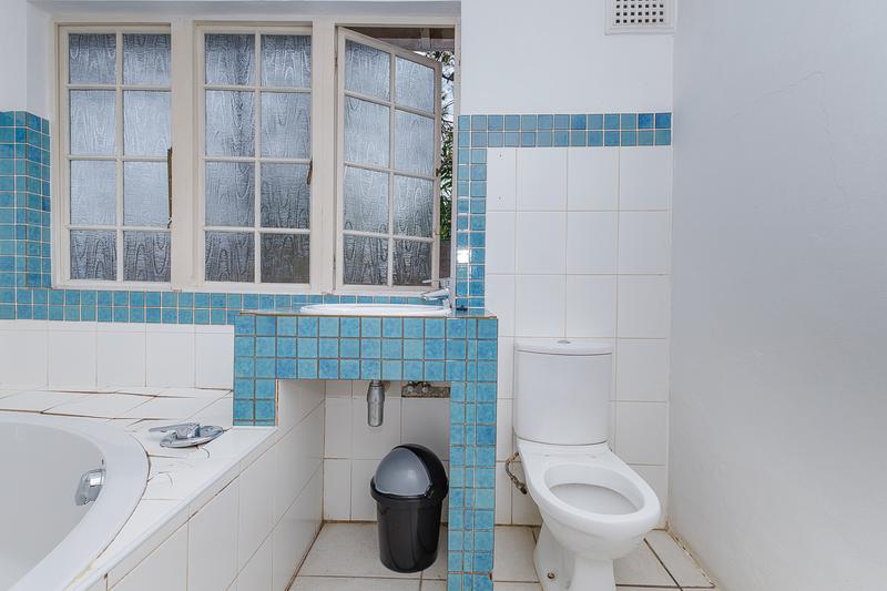 6 Bedroom Property for Sale in Manor Gardens KwaZulu-Natal