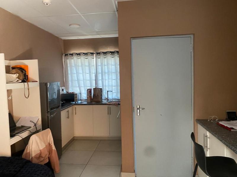 To Let 26 Bedroom Property for Rent in Glenwood KwaZulu-Natal