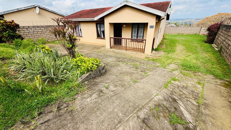 To Let 3 Bedroom Property for Rent in Kwamashu KwaZulu-Natal
