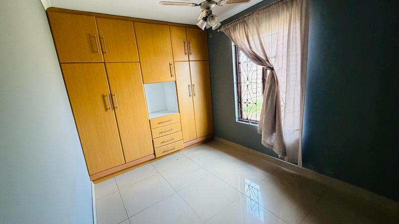 To Let 3 Bedroom Property for Rent in Kwamashu KwaZulu-Natal