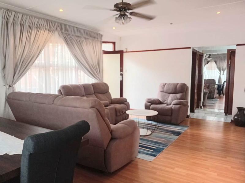 4 Bedroom Property for Sale in Mobeni Heights KwaZulu-Natal