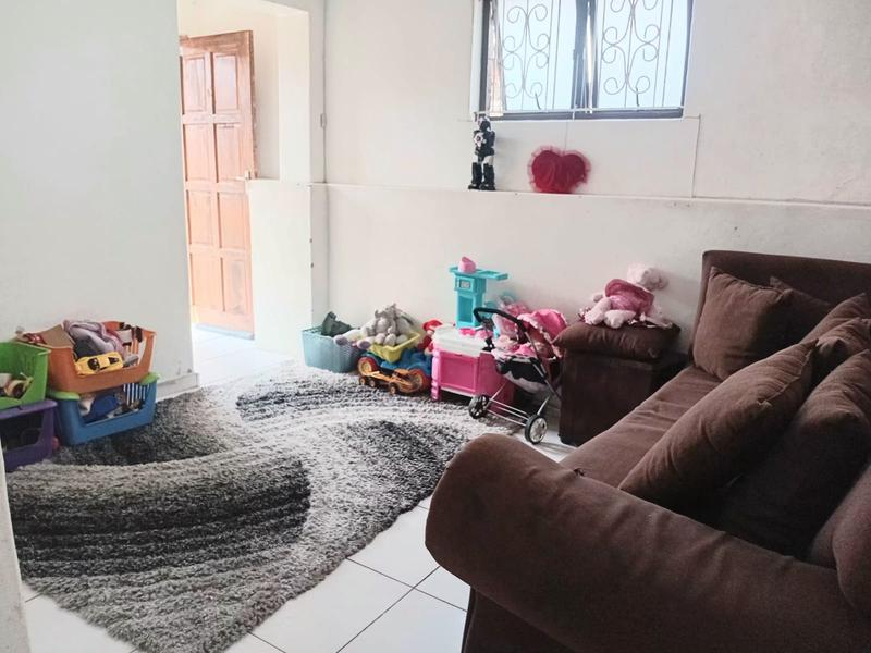4 Bedroom Property for Sale in Mobeni Heights KwaZulu-Natal