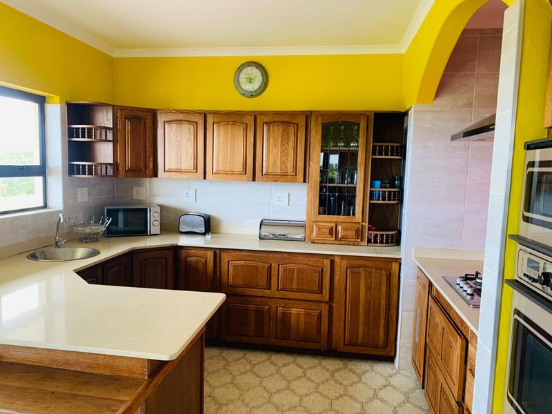 4 Bedroom Property for Sale in Margate KwaZulu-Natal