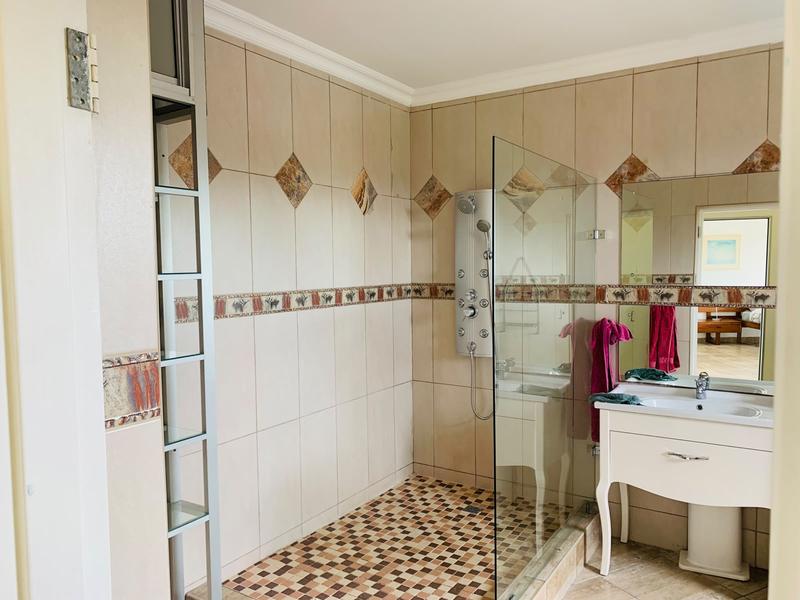 4 Bedroom Property for Sale in Margate KwaZulu-Natal