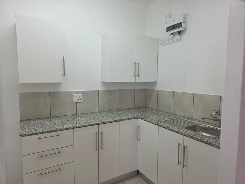 To Let 1 Bedroom Property for Rent in Empangeni Central KwaZulu-Natal