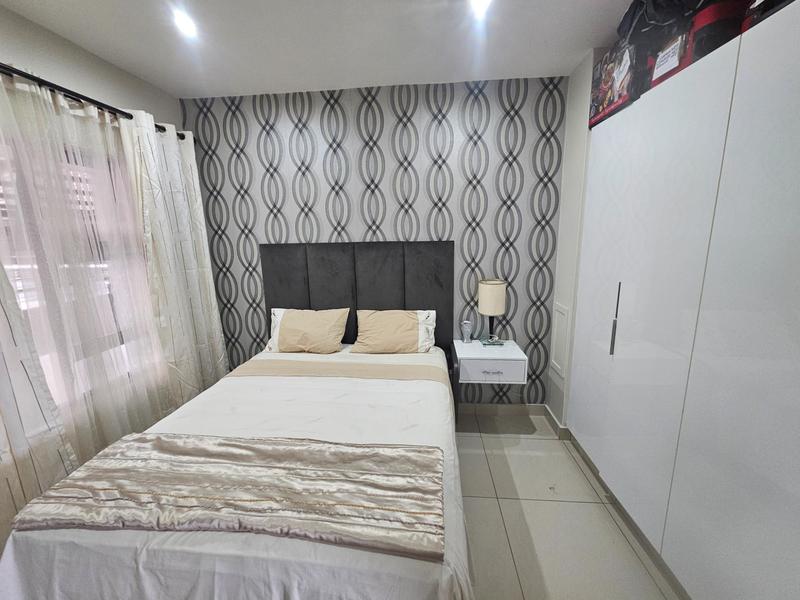 2 Bedroom Property for Sale in Umhlanga Ridge KwaZulu-Natal