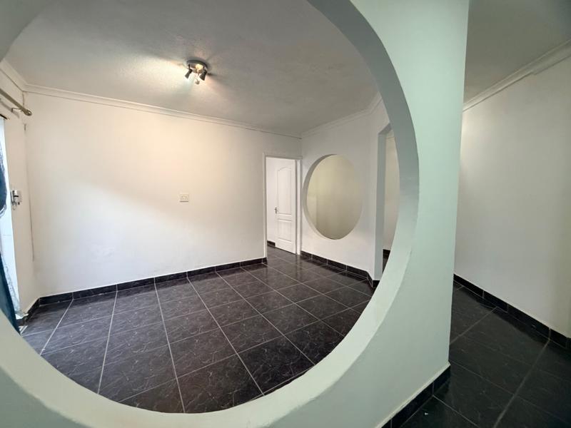 To Let 1 Bedroom Property for Rent in Reservoir Hills KwaZulu-Natal