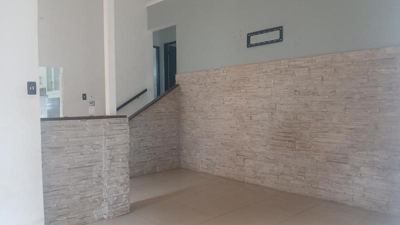 3 Bedroom Property for Sale in Woodlands KwaZulu-Natal