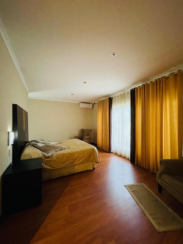 4 Bedroom Property for Sale in Umhlanga Rocks KwaZulu-Natal