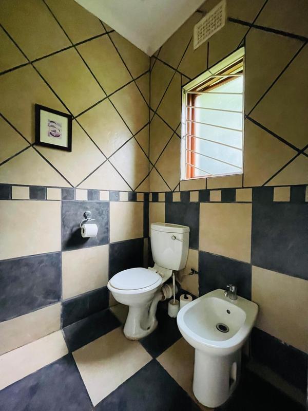 4 Bedroom Property for Sale in Umhlanga Rocks KwaZulu-Natal