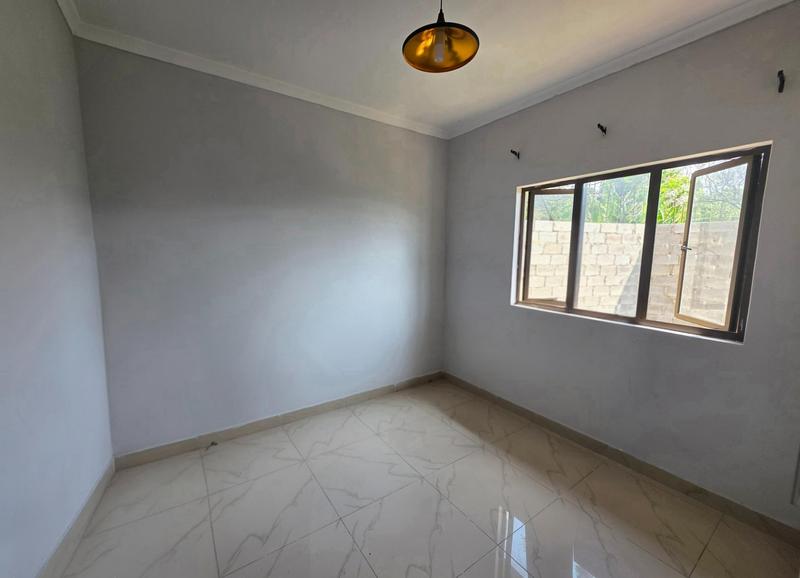 To Let 2 Bedroom Property for Rent in Lotusville KwaZulu-Natal