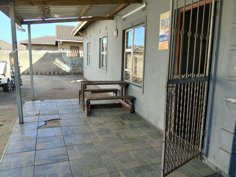 To Let 3 Bedroom Property for Rent in Brackenham KwaZulu-Natal