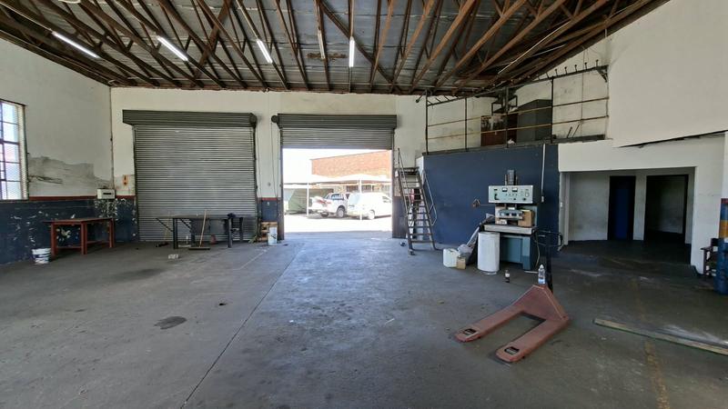 To Let Commercial Property for Rent in Alton KwaZulu-Natal