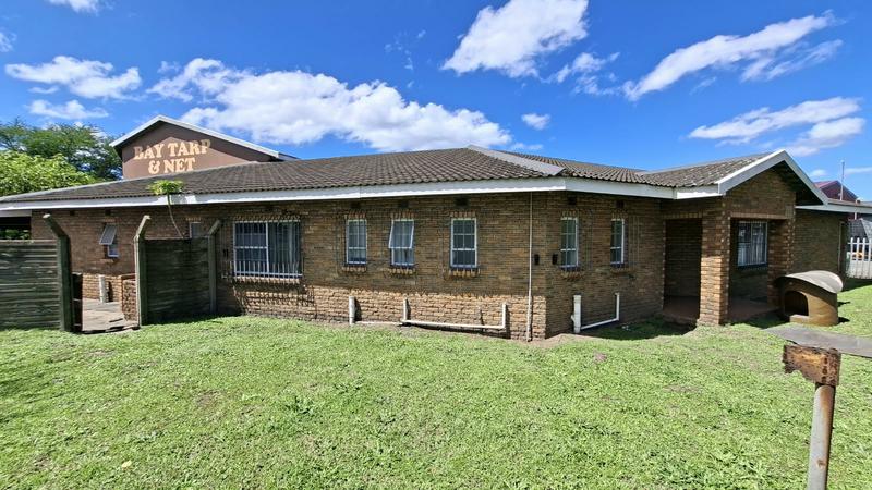 To Let Commercial Property for Rent in Alton KwaZulu-Natal