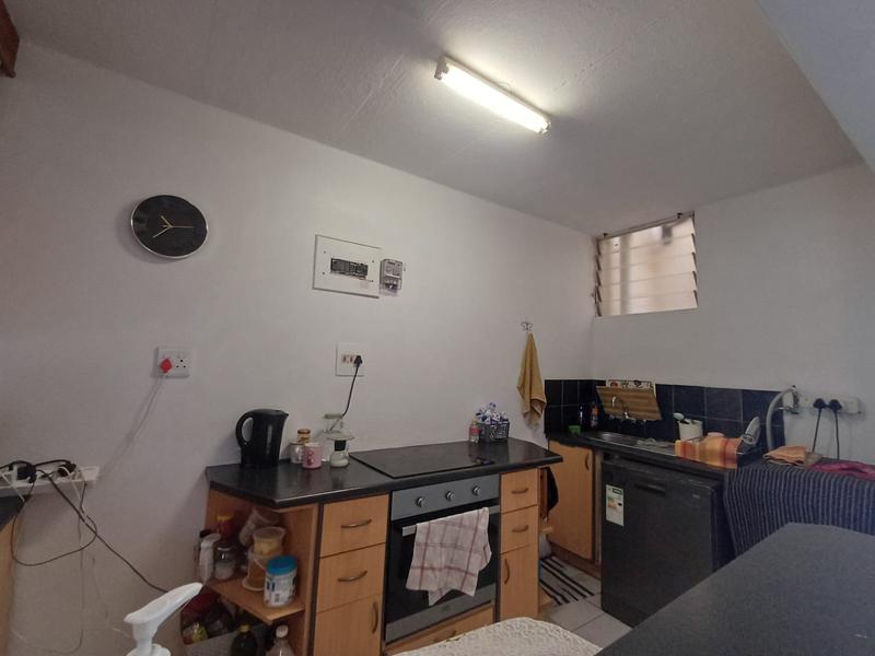 2 Bedroom Property for Sale in Morningside KwaZulu-Natal
