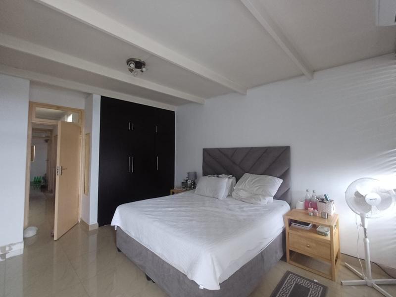 2 Bedroom Property for Sale in Morningside KwaZulu-Natal