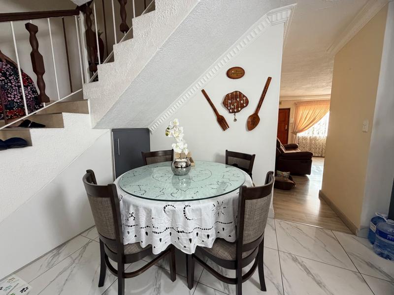 3 Bedroom Property for Sale in Reservoir Hills KwaZulu-Natal