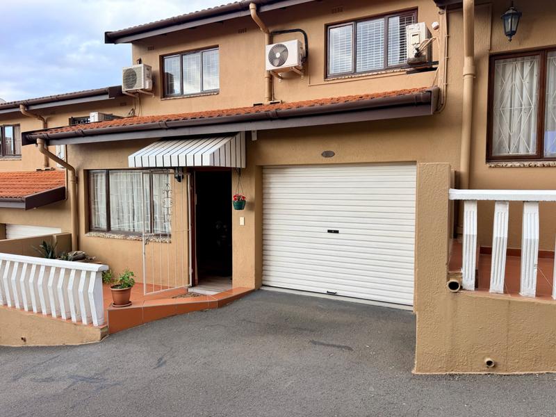 3 Bedroom Property for Sale in Reservoir Hills KwaZulu-Natal