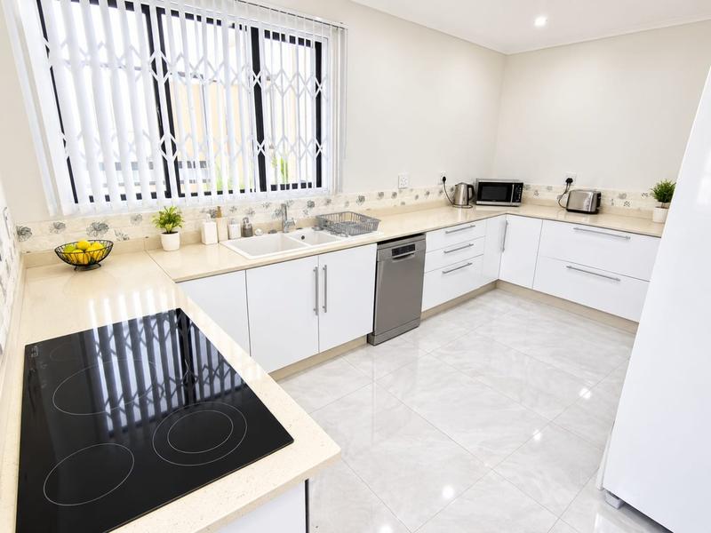 7 Bedroom Property for Sale in Ballito Central KwaZulu-Natal