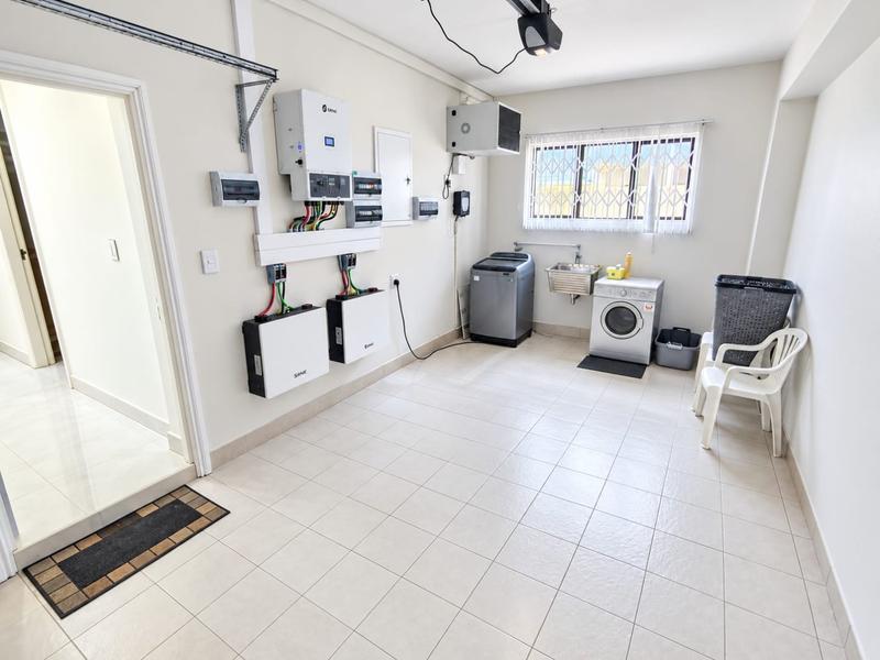 7 Bedroom Property for Sale in Ballito Central KwaZulu-Natal