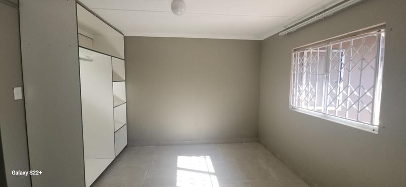 1 Bedroom Property for Sale in Durban North KwaZulu-Natal