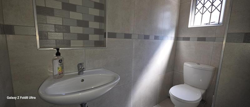 To Let 1 Bedroom Property for Rent in Durban North KwaZulu-Natal