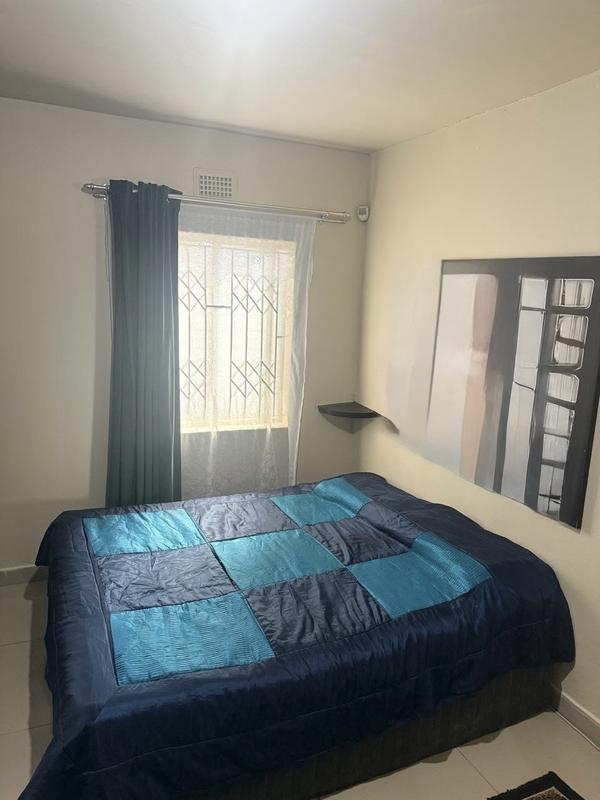 5 Bedroom Property for Sale in Chatsworth KwaZulu-Natal