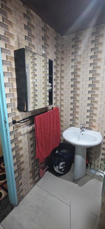 5 Bedroom Property for Sale in Chatsworth KwaZulu-Natal