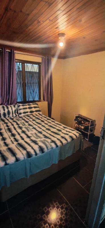 5 Bedroom Property for Sale in Chatsworth KwaZulu-Natal