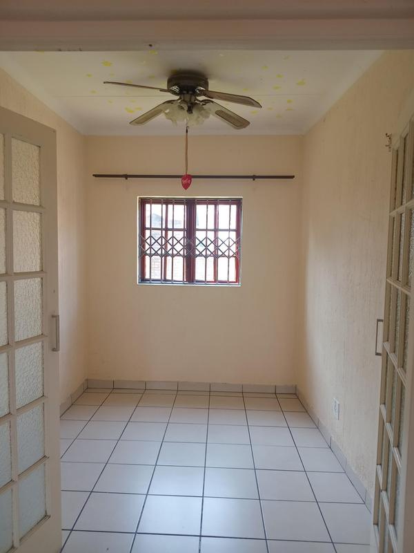 2 Bedroom Property for Sale in Arboretum KwaZulu-Natal