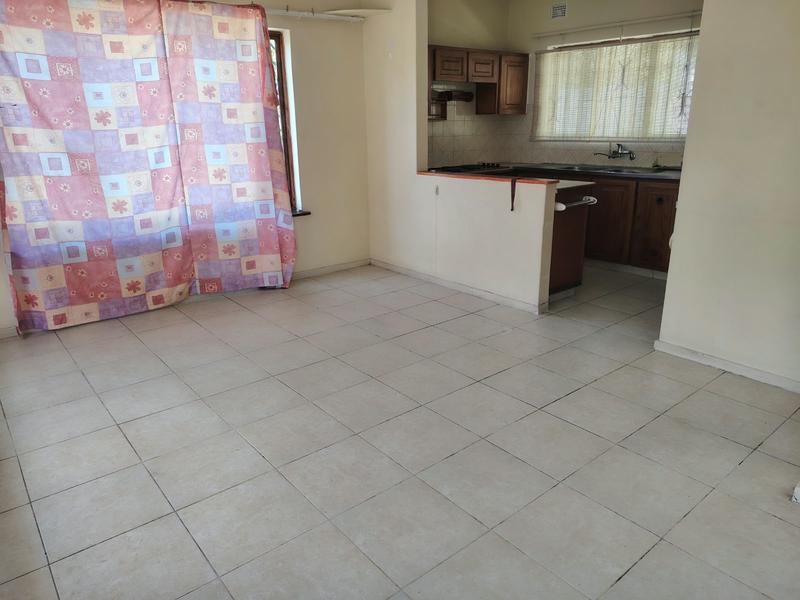 1 Bedroom Property for Sale in Mount Vernon KwaZulu-Natal
