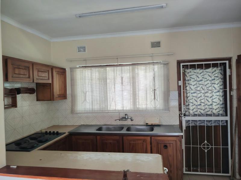 1 Bedroom Property for Sale in Mount Vernon KwaZulu-Natal