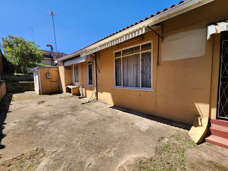 3 Bedroom Property for Sale in Mount Vernon KwaZulu-Natal