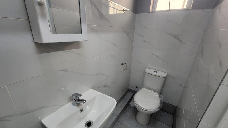 To Let 1 Bedroom Property for Rent in Musgrave KwaZulu-Natal