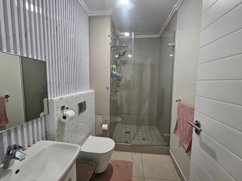 2 Bedroom Property for Sale in Umhlanga Ridge KwaZulu-Natal