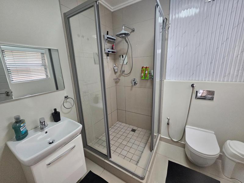 2 Bedroom Property for Sale in Umhlanga Ridge KwaZulu-Natal