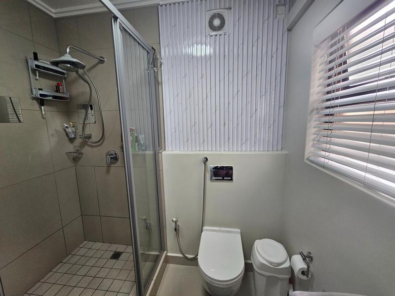 2 Bedroom Property for Sale in Umhlanga Ridge KwaZulu-Natal