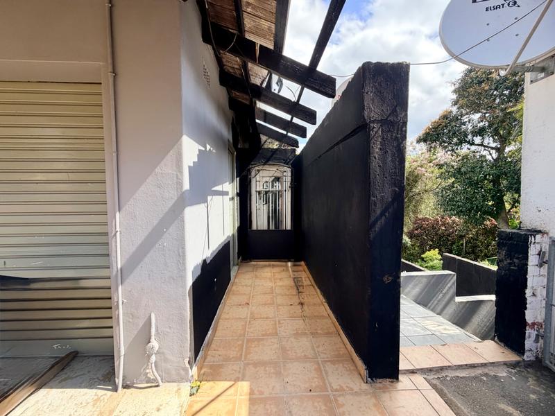 To Let 1 Bedroom Property for Rent in Reservoir Hills KwaZulu-Natal