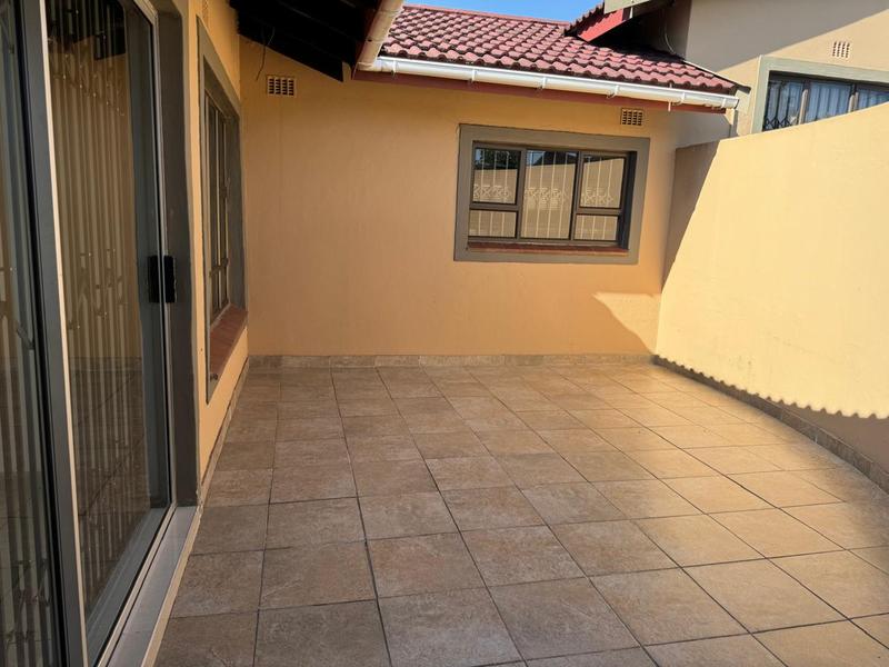 To Let 3 Bedroom Property for Rent in Farningham Ridge KwaZulu-Natal