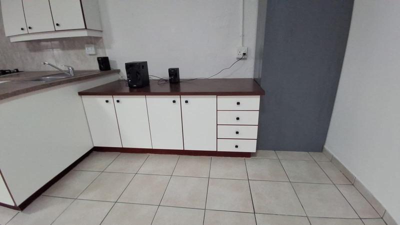 To Let 1 Bedroom Property for Rent in Farningham Ridge KwaZulu-Natal