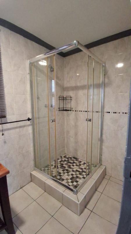 To Let 1 Bedroom Property for Rent in Farningham Ridge KwaZulu-Natal