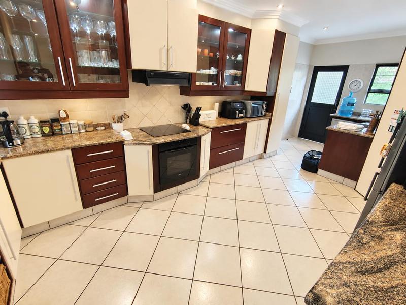To Let 3 Bedroom Property for Rent in La Lucia KwaZulu-Natal