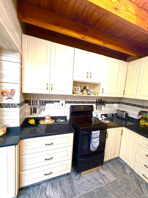 3 Bedroom Property for Sale in Underberg KwaZulu-Natal