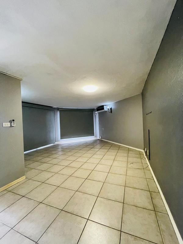 3 Bedroom Property for Sale in Essenwood KwaZulu-Natal