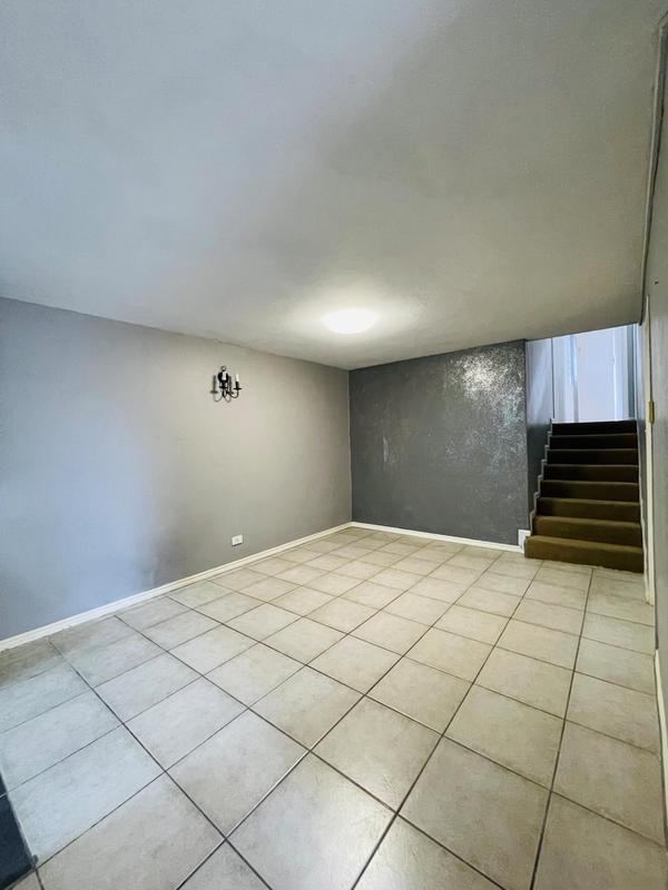 3 Bedroom Property for Sale in Essenwood KwaZulu-Natal