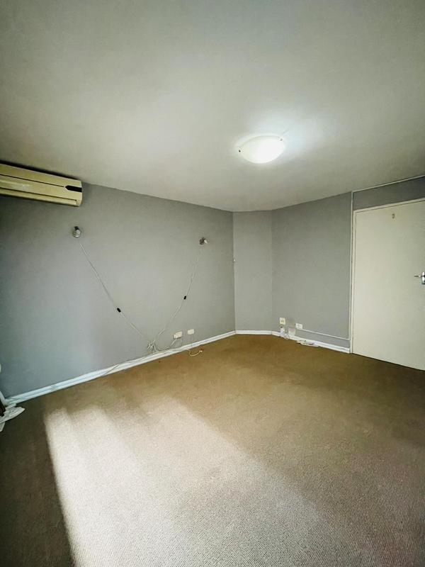 3 Bedroom Property for Sale in Essenwood KwaZulu-Natal