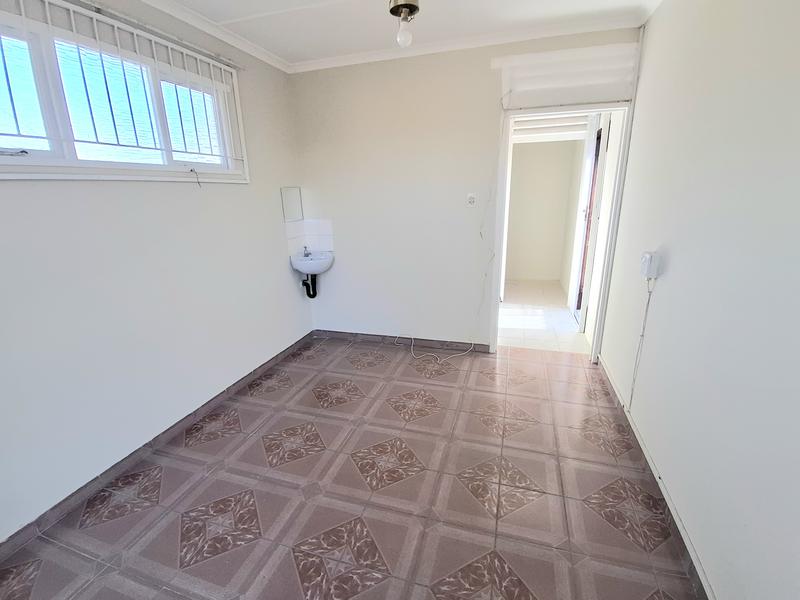 To Let 1 Bedroom Property for Rent in Atholl Heights KwaZulu-Natal